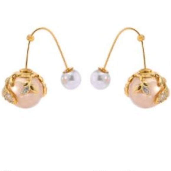 ❤️ Gold Plated Pearl & Flower Drop Earrings - Picture 1 of 8